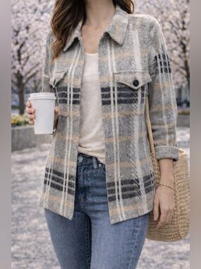 By Design Plaid Shacket Cardigan Jacket Neutral Spring Layer Size L 🔥